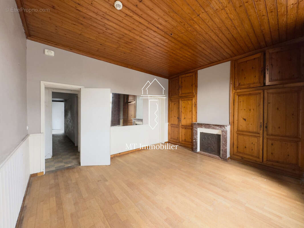 Appartement à BEAURAINVILLE