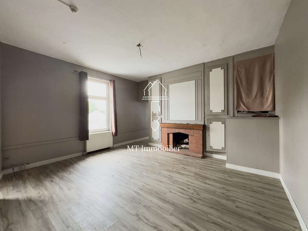 Appartement à BEAURAINVILLE