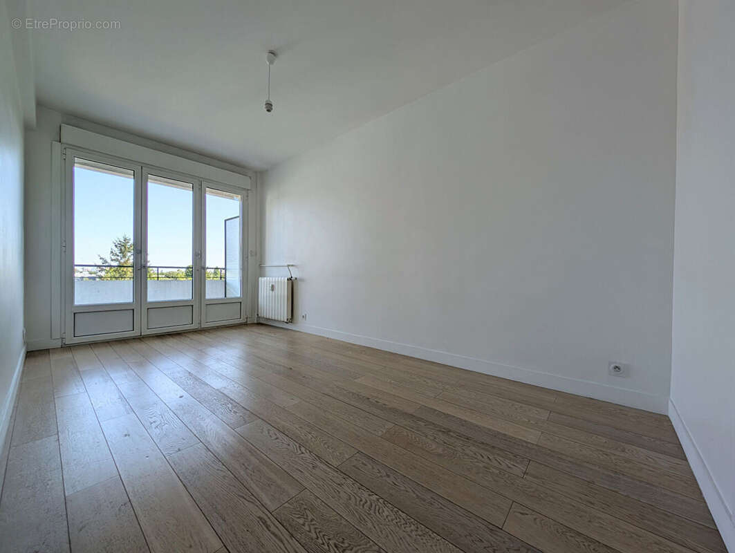 Appartement à MAISONS-LAFFITTE