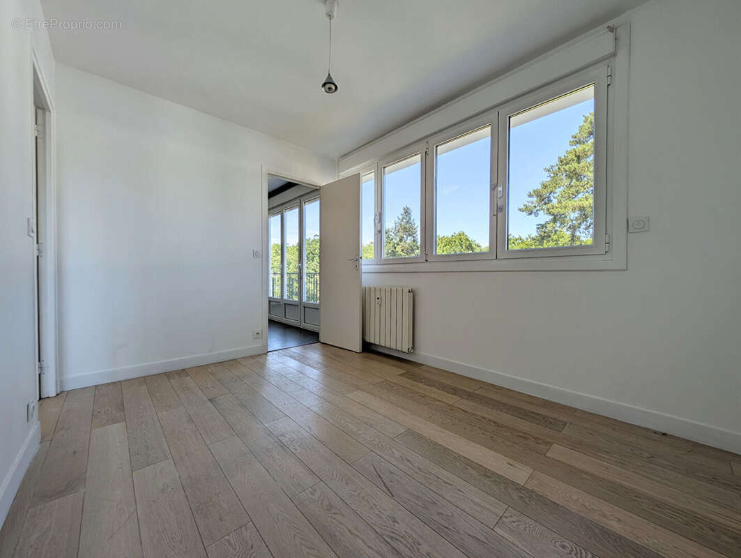 Appartement à MAISONS-LAFFITTE