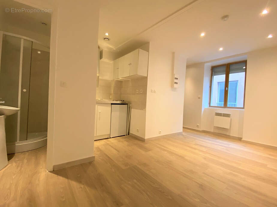 Appartement à TOURNON-SUR-RHONE