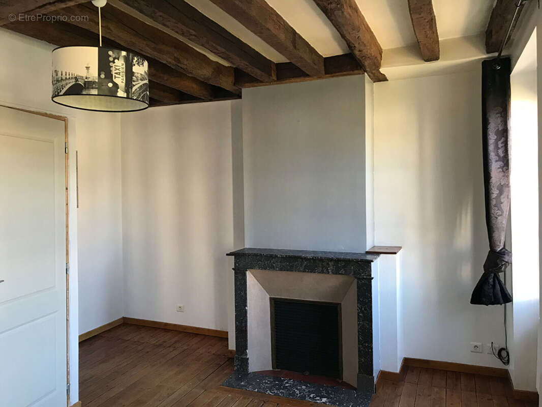 Appartement à NONANCOURT