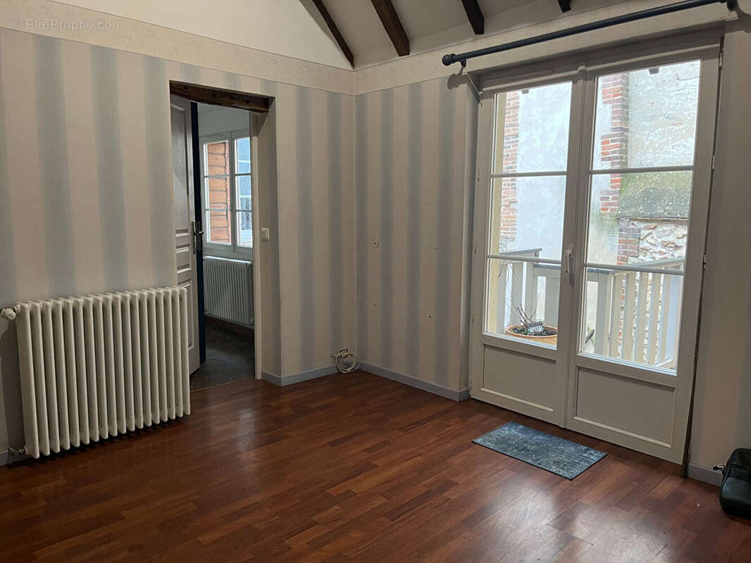 Appartement à NONANCOURT