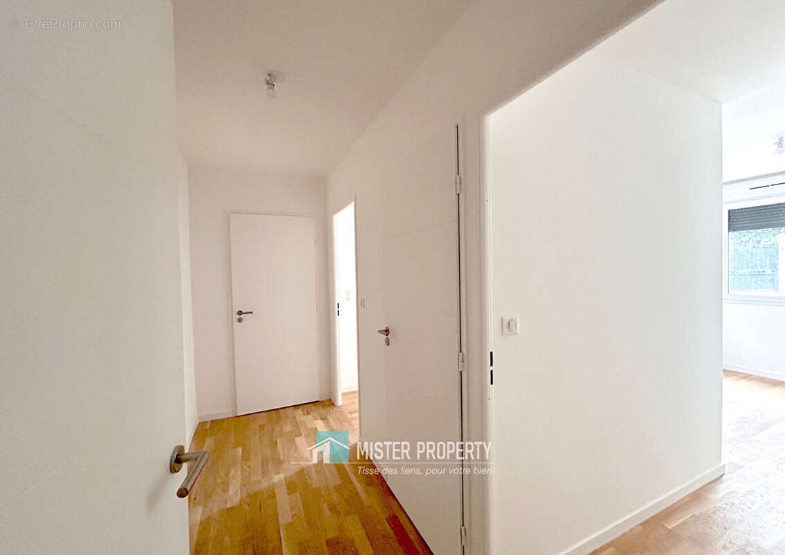 Appartement à HOUILLES