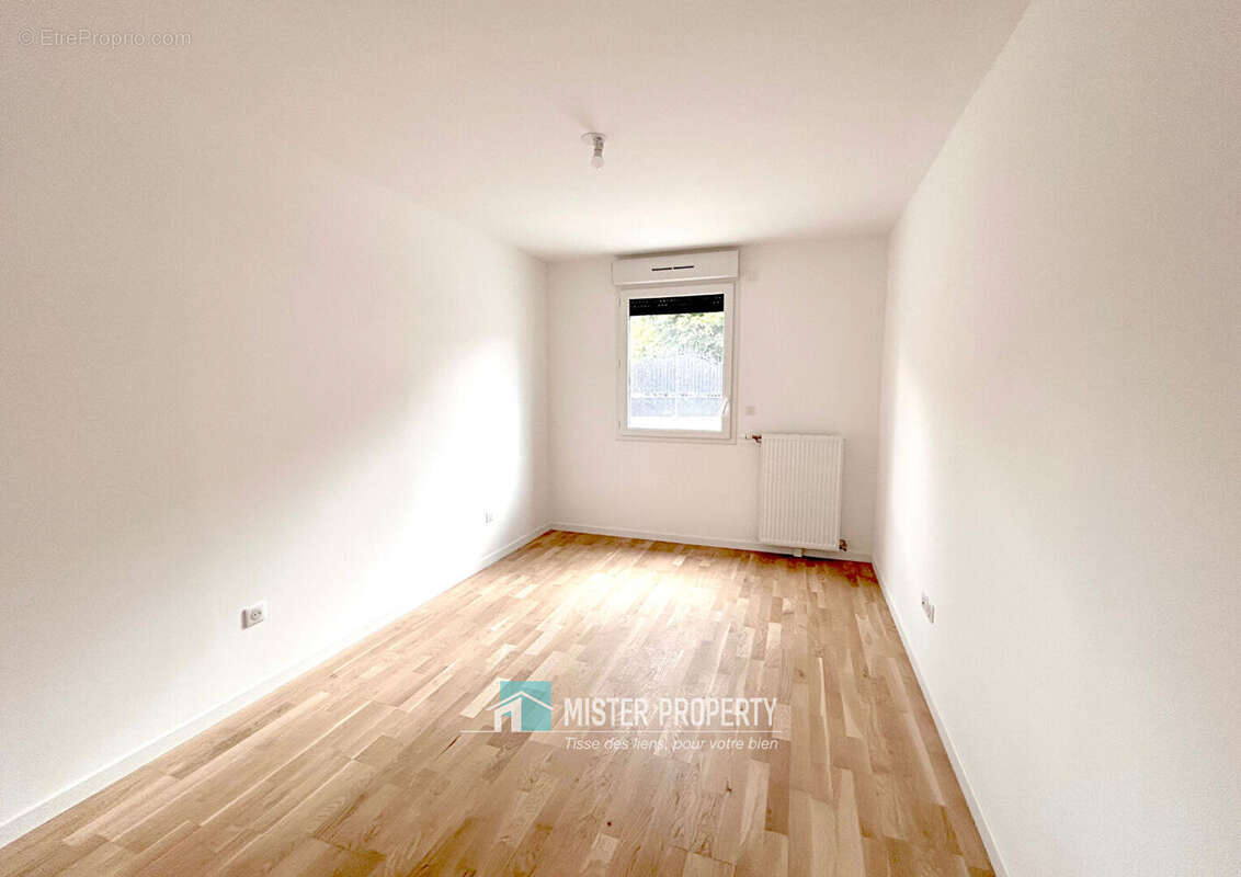 Appartement à HOUILLES