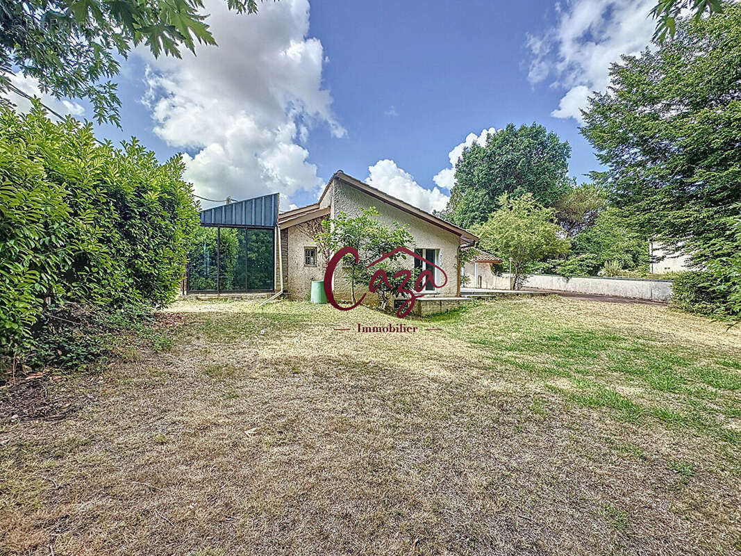 Maison à CAMBLANES-ET-MEYNAC