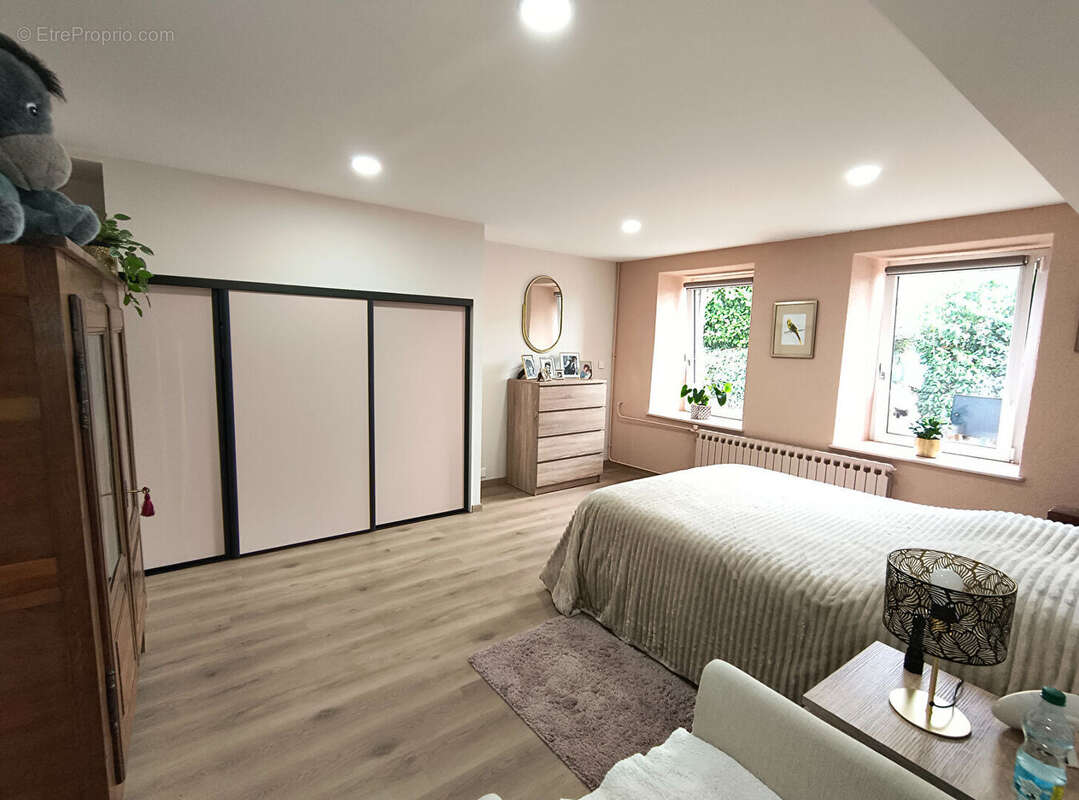 Maison à LA SOUTERRAINE