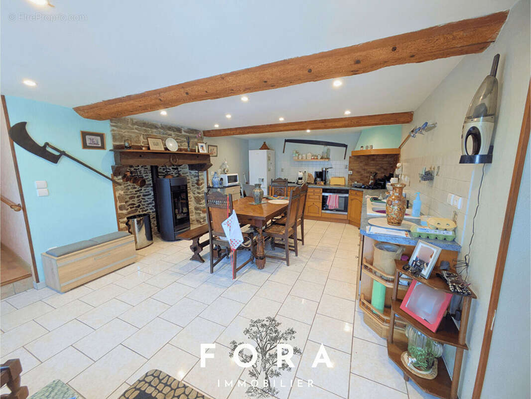 Maison à PIERREFITTE-EN-CINGLAIS