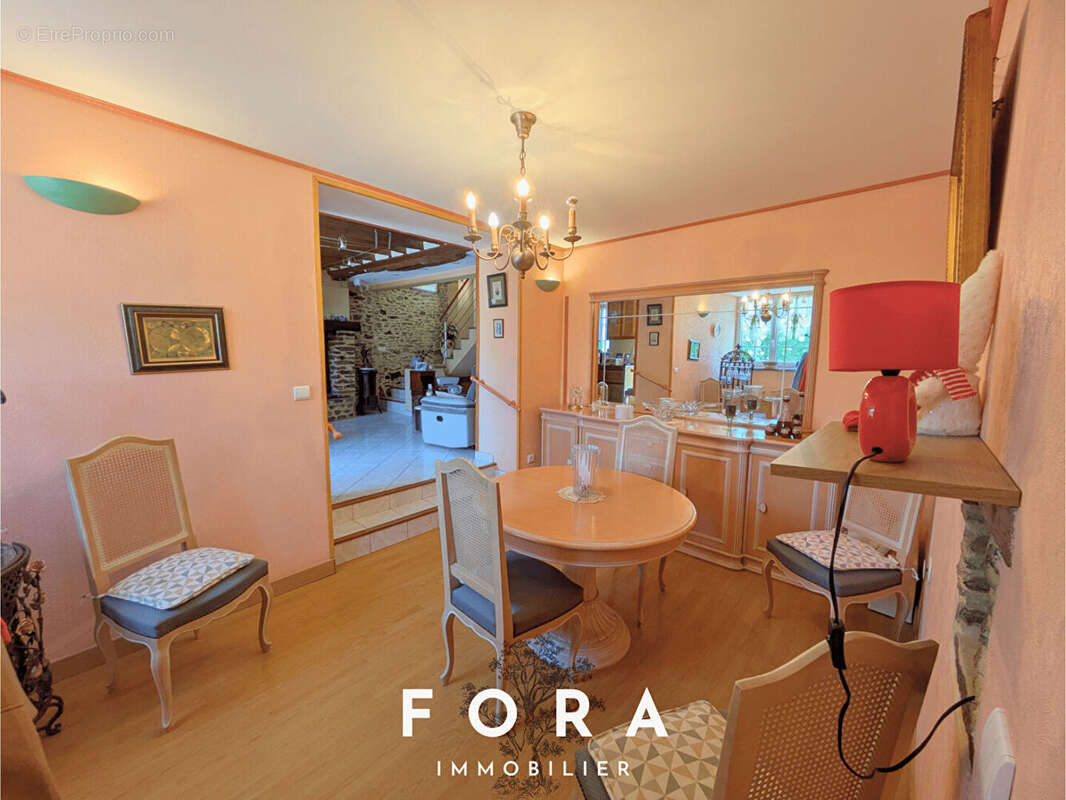 Maison à PIERREFITTE-EN-CINGLAIS