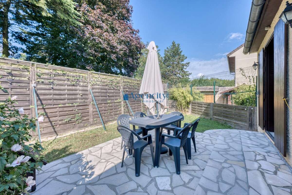 Maison à NOISY-LE-GRAND