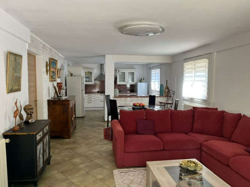 Maison à BAGNOLS-SUR-CEZE