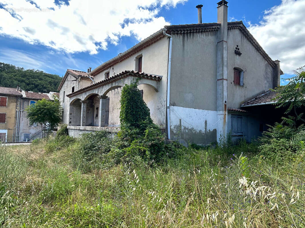 Terrain à LA GRAND-COMBE