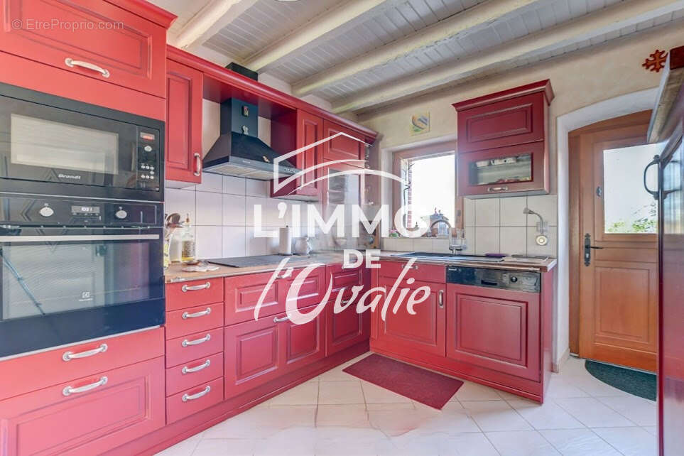 Maison à LA BASTIDE-DE-LORDAT