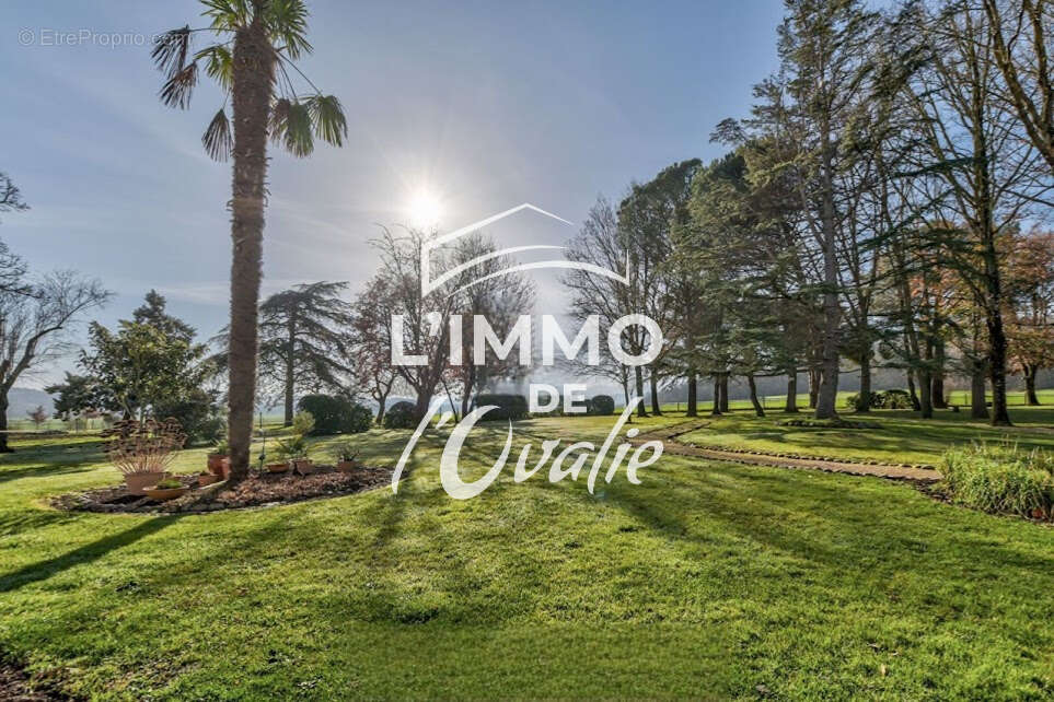 Maison à LA BASTIDE-DE-LORDAT