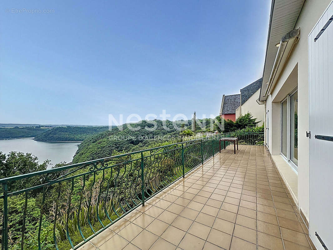 Maison à LANDEVENNEC