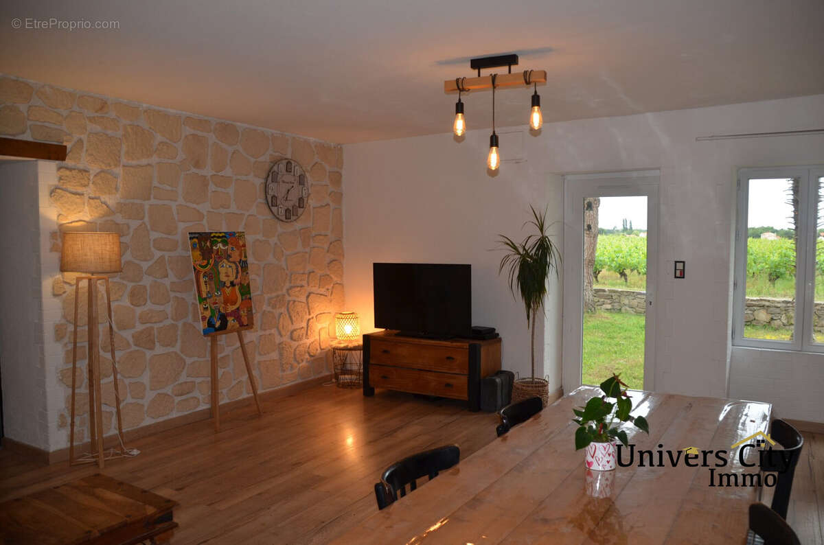 Maison à LE LANDREAU