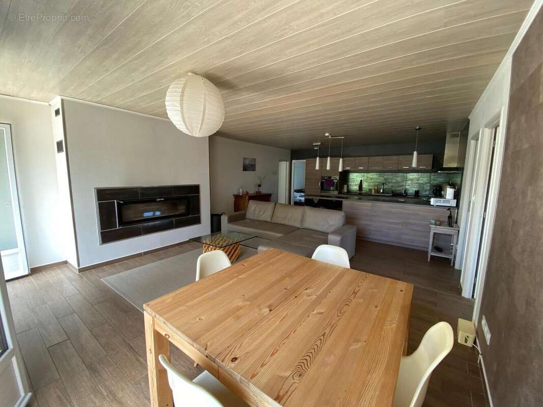 Photo 6 - Maison à VERSONNEX