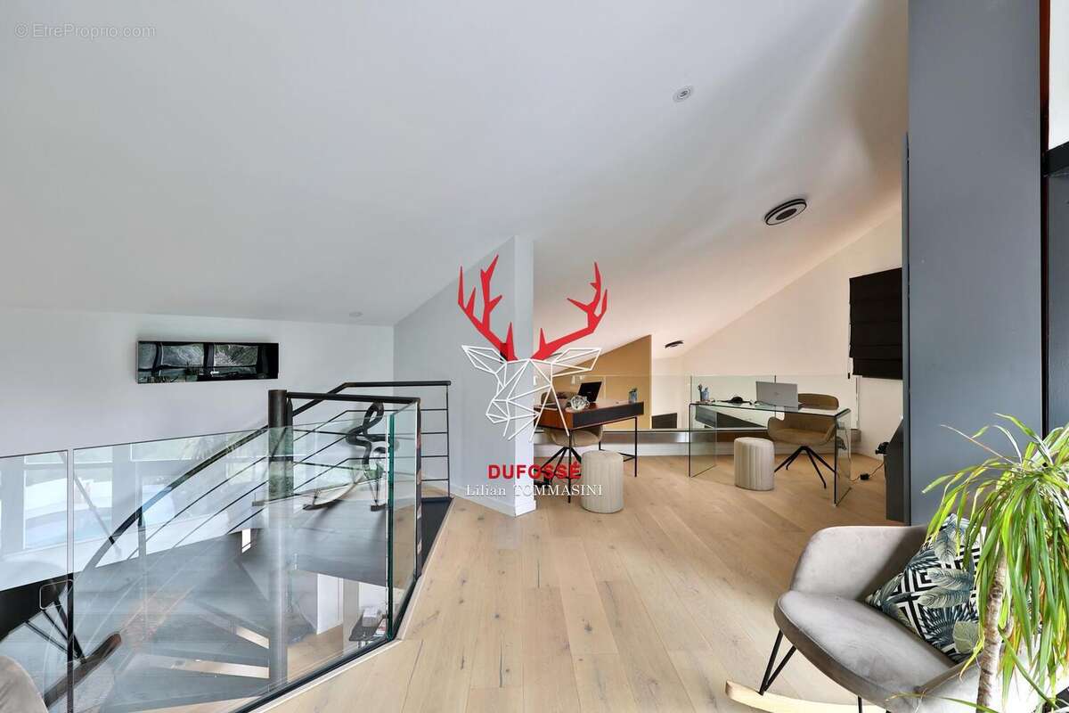 Photo 7 - Maison à LIMONEST