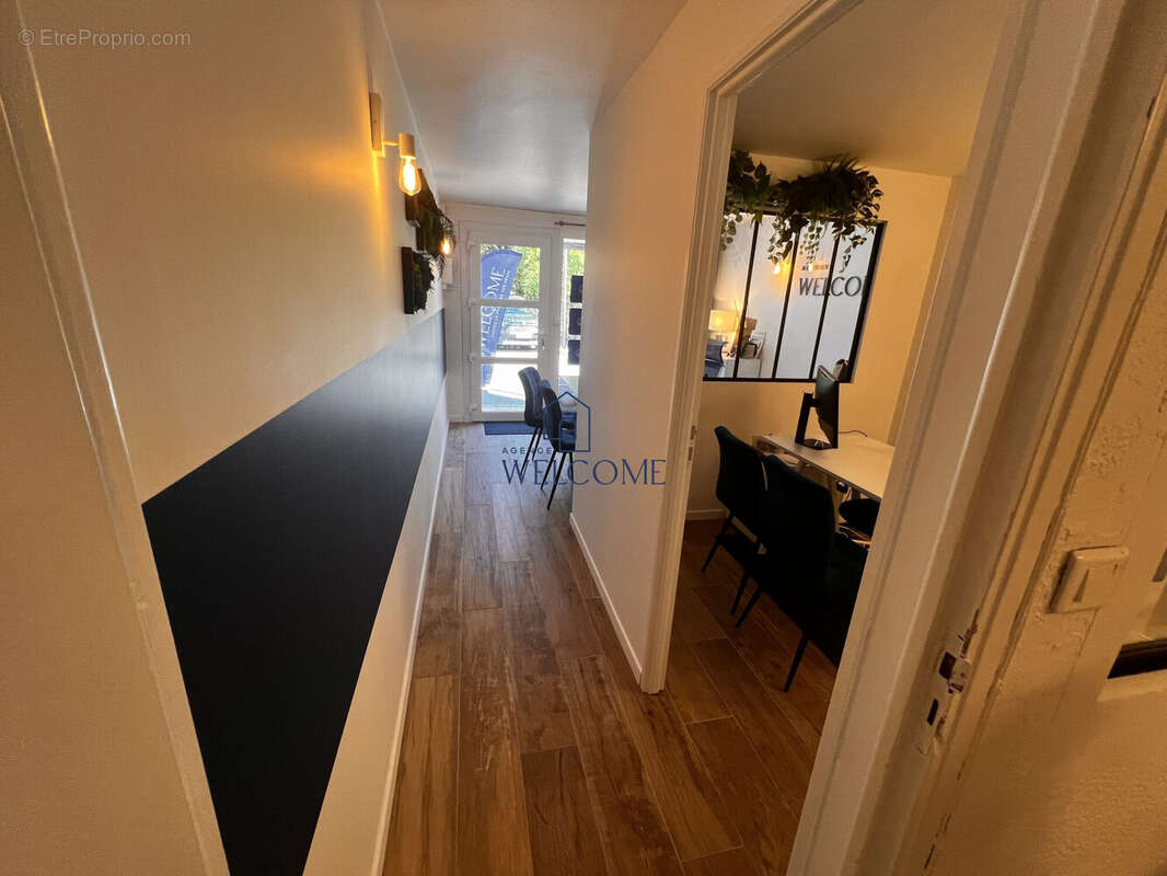 Commerce à VENDARGUES