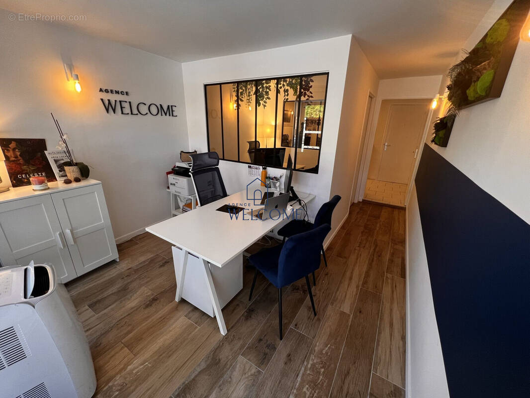 Commerce à VENDARGUES