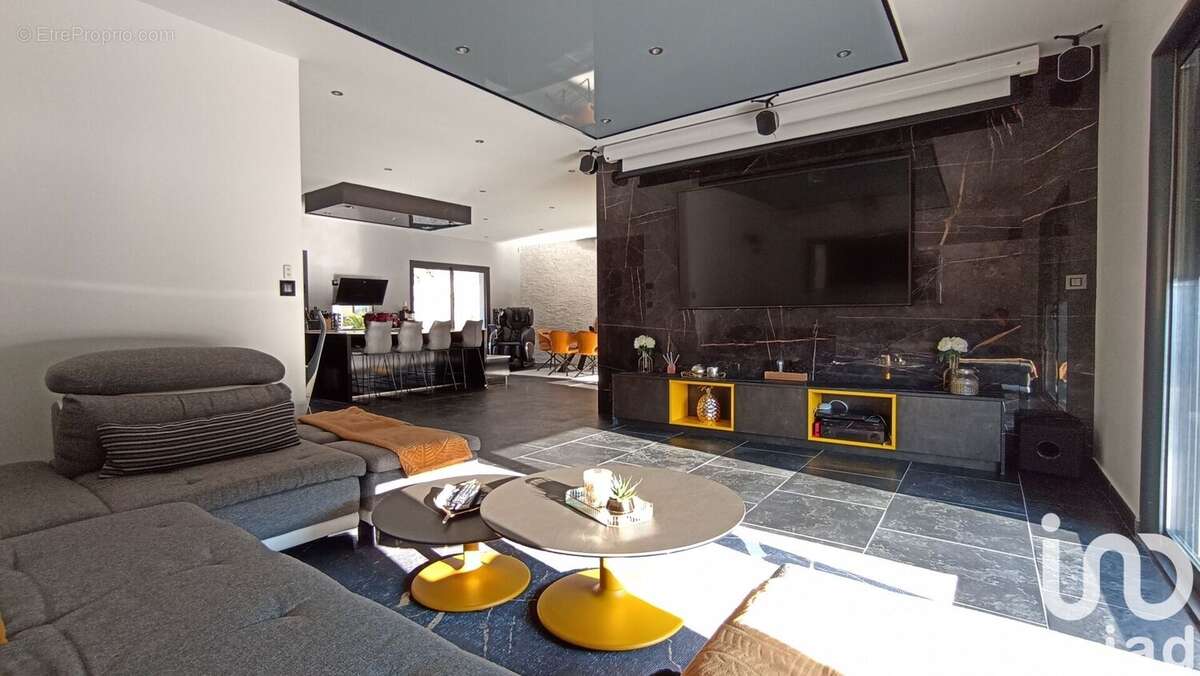 Photo 6 - Maison à LES TOURRETTES