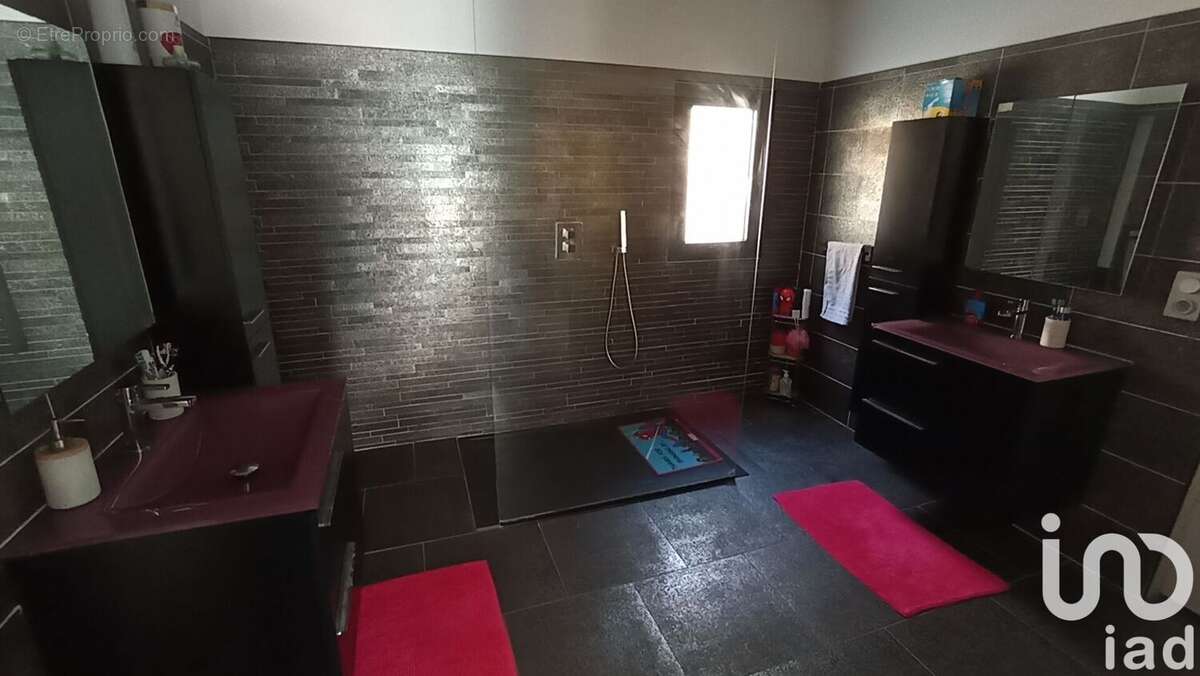 Photo 8 - Maison à LES TOURRETTES