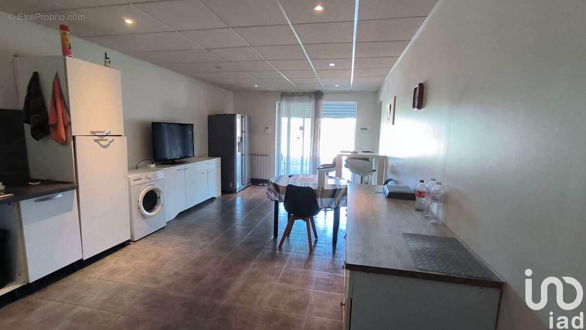 Photo 7 - Commerce à LABATUT