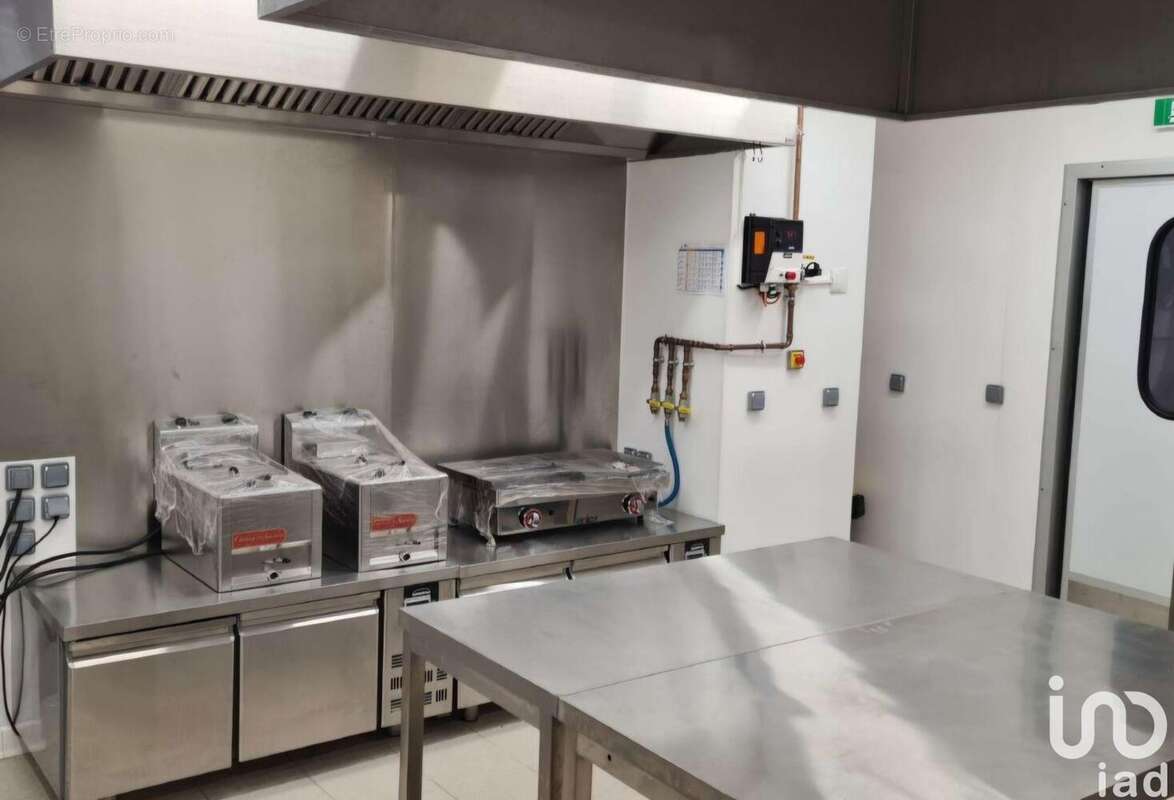 Photo 4 - Commerce à MARSEILLE-10E