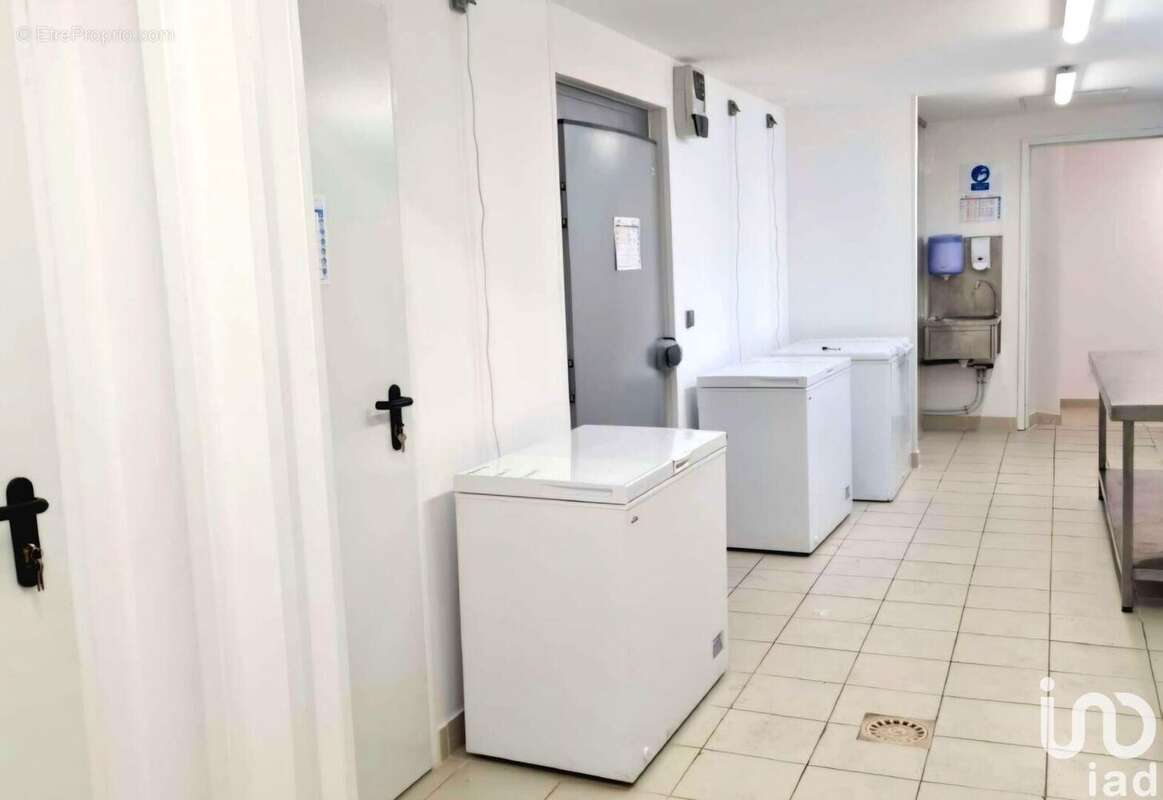 Photo 8 - Commerce à MARSEILLE-10E