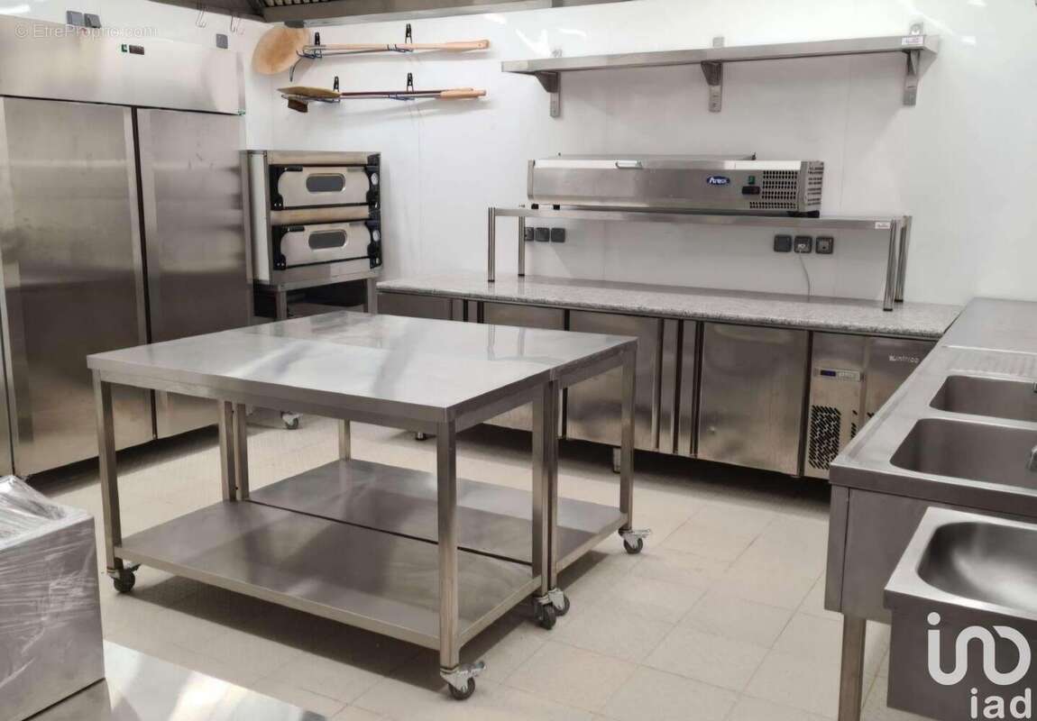 Photo 9 - Commerce à MARSEILLE-10E