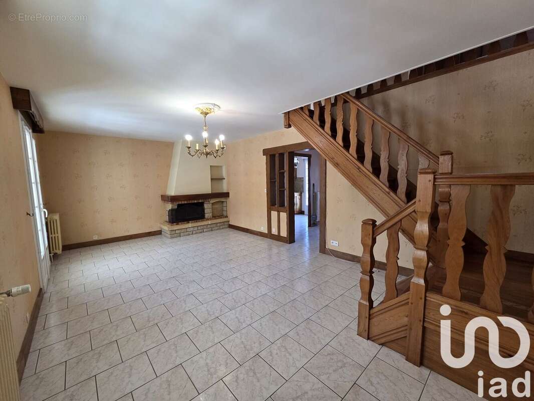 Photo 4 - Maison à AVOINE