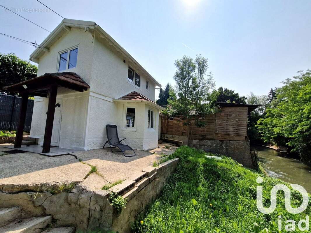 Photo 2 - Maison à ESBLY