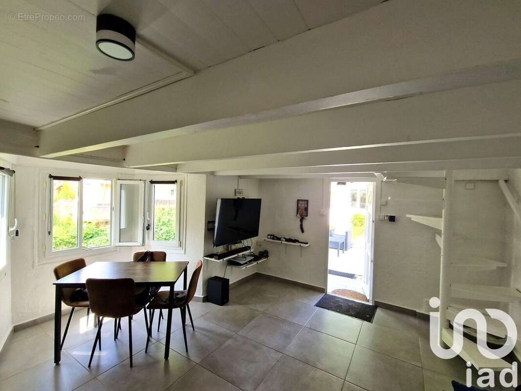 Photo 5 - Maison à ESBLY