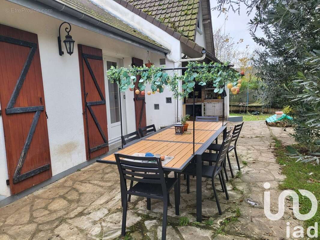 Photo 2 - Maison à LA FERTE-SOUS-JOUARRE