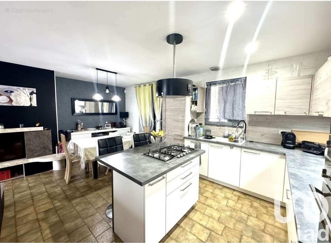 Photo 8 - Maison à SENS