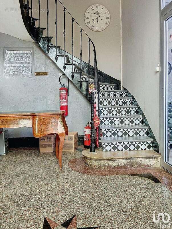 Photo 8 - Commerce à FISMES