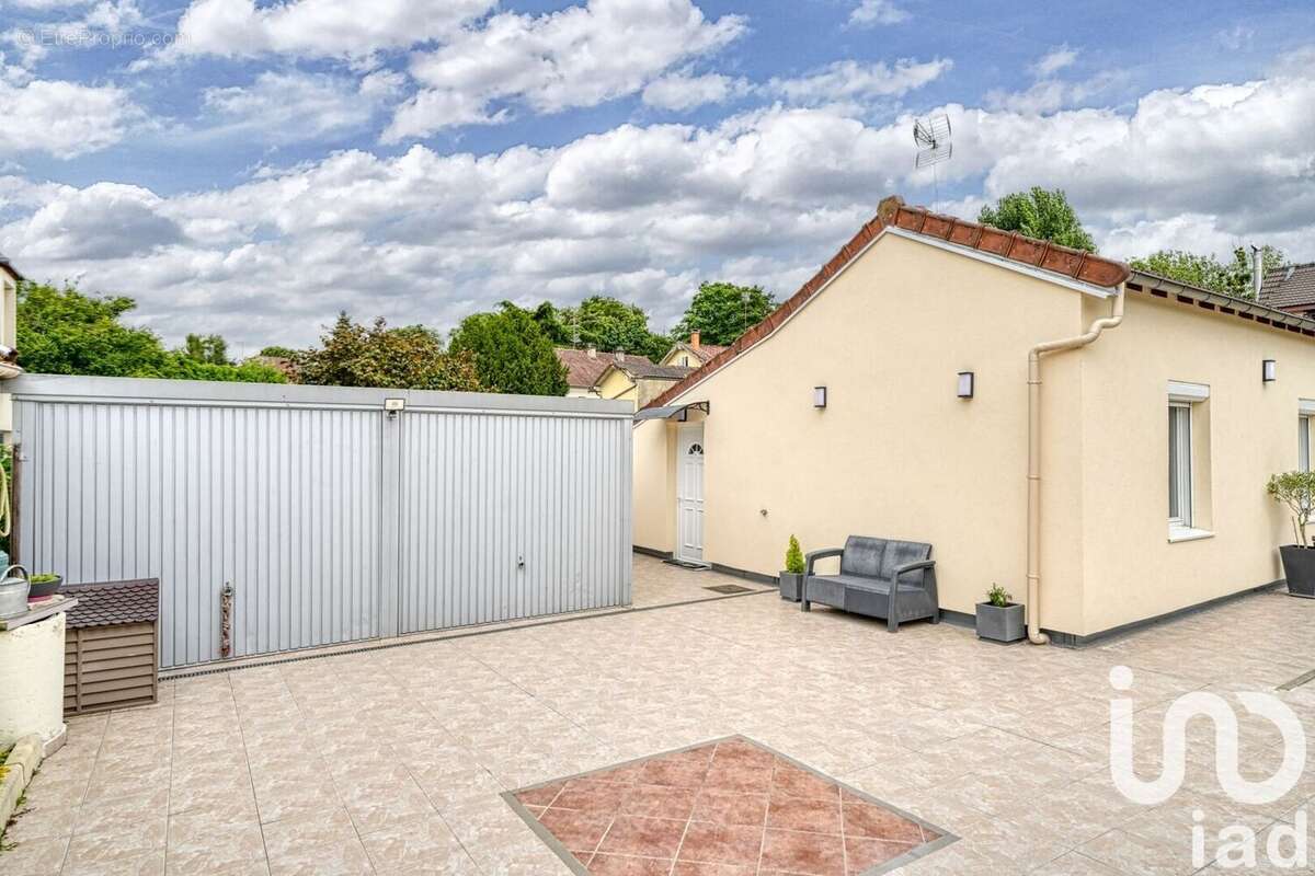 Photo 2 - Maison à BOUFFEMONT