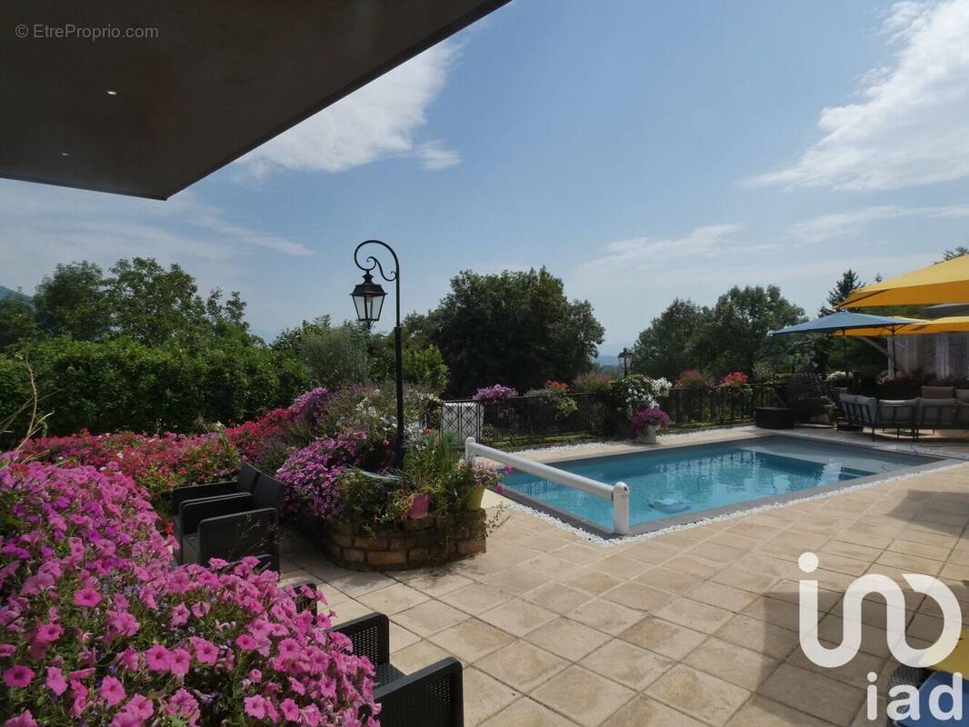 Photo 1 - Maison à VIRIEU-LE-PETIT