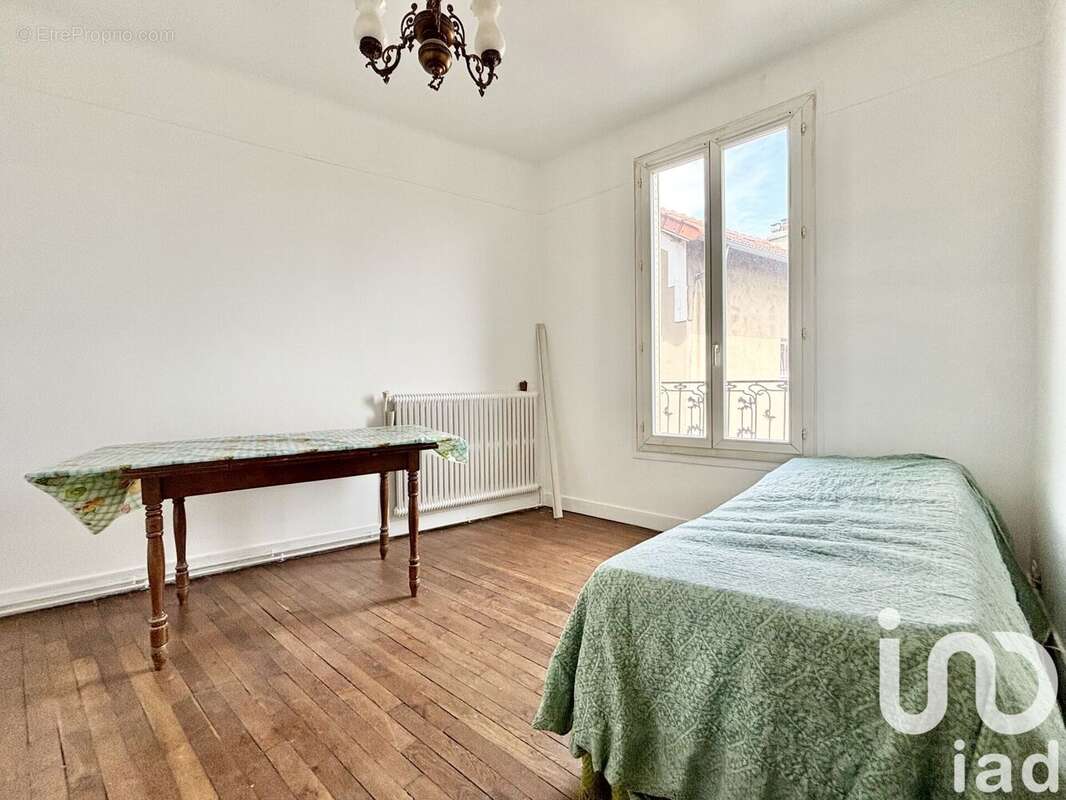Photo 2 - Appartement à PIERREFITTE-SUR-SEINE