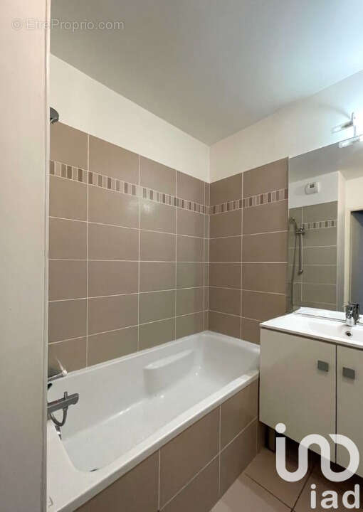 Photo 5 - Appartement à VENISSIEUX