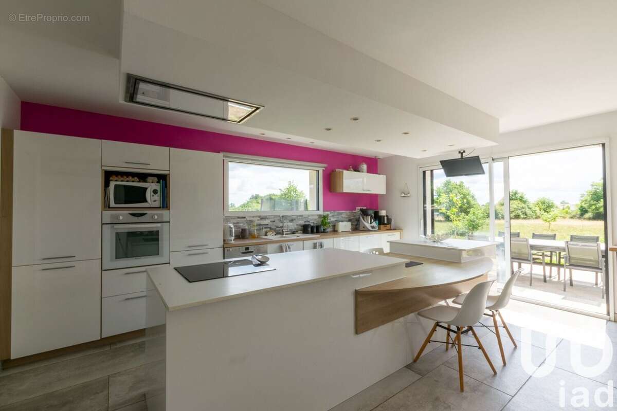 Photo 2 - Maison à DAMPIERRE-EN-BURLY