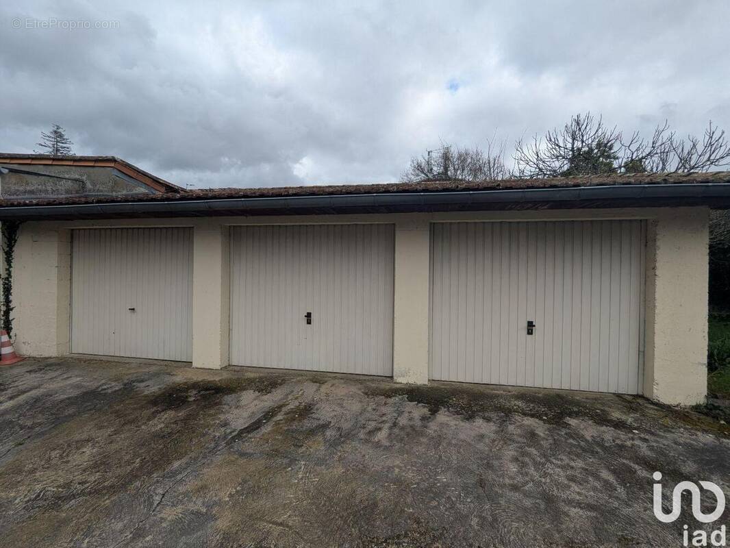 Photo 1 - Maison à LORMONT