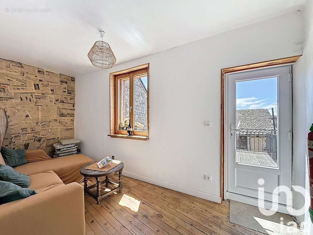 Photo 2 - Appartement à SAINT-ALBAN-SUR-LIMAGNOLE