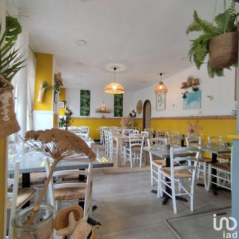 Photo 2 - Commerce à MONTROUGE