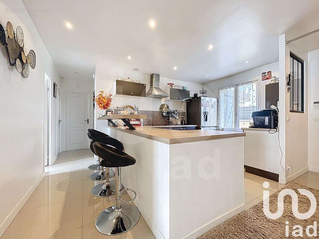 Photo 5 - Maison à PONTAULT-COMBAULT