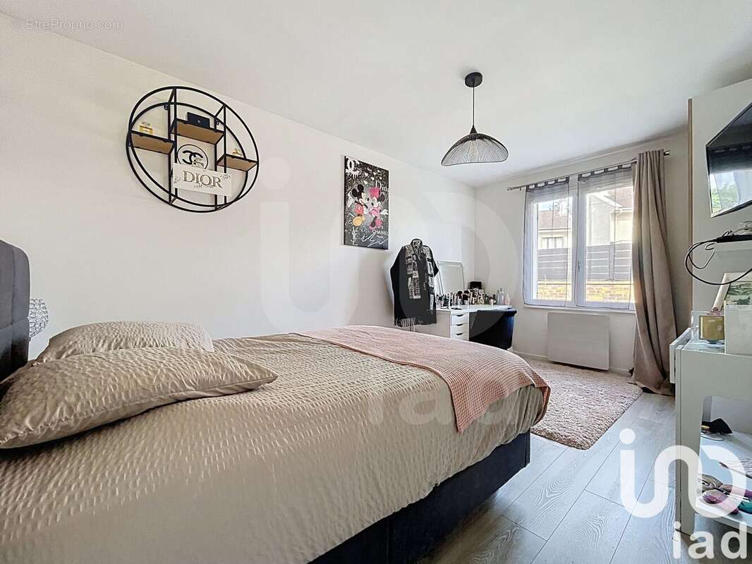 Photo 7 - Maison à PONTAULT-COMBAULT