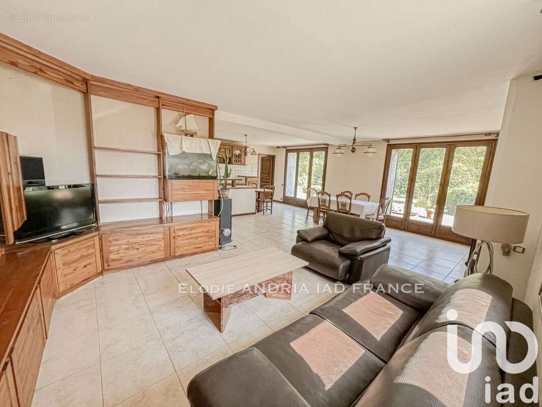 Photo 3 - Maison à LE THOR