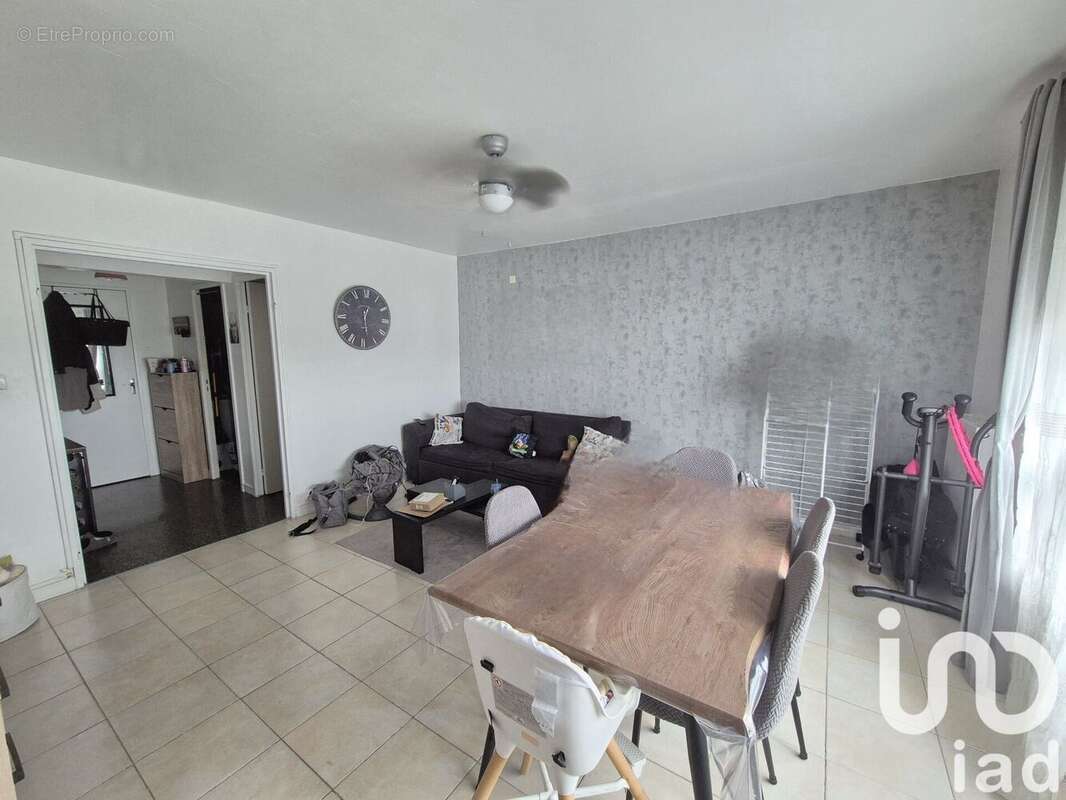 Photo 2 - Appartement à CHARLEVILLE-MEZIERES