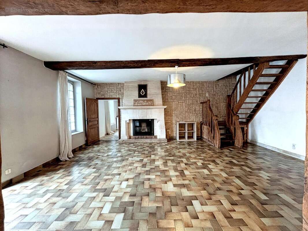 Photo 4 - Maison à CHAMBEUGLE