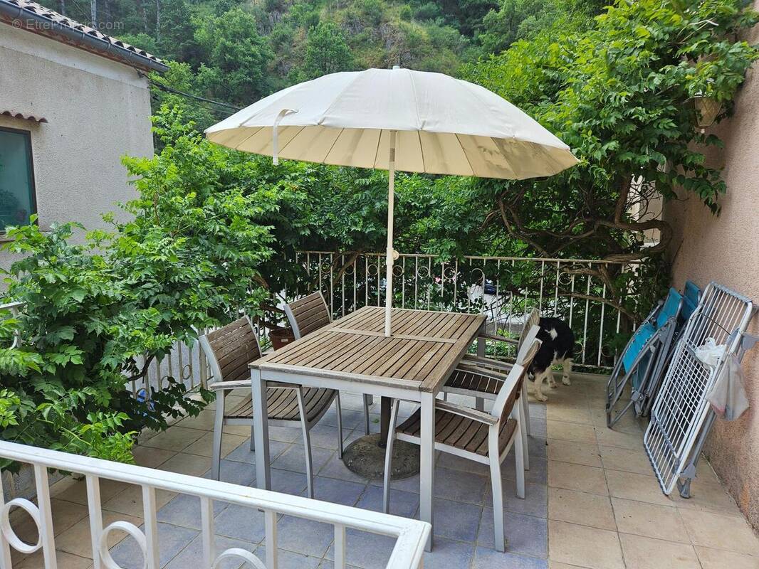 Photo 1 - Maison à AVENE